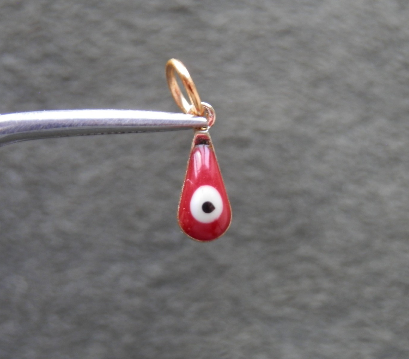 TINY Red Evil Eye Amulet Vintage Goldtone & Glass Bead Charm Pendant
