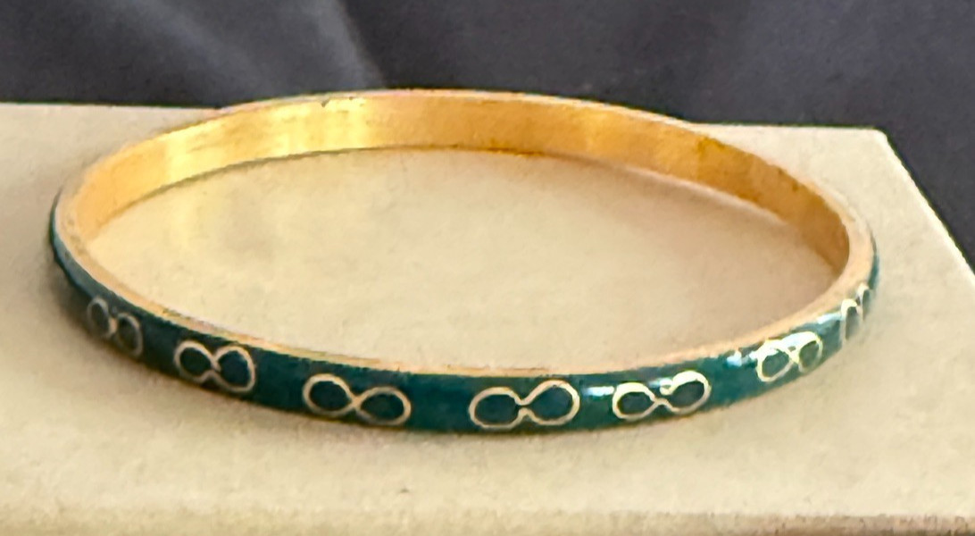 Vintage Deep Green Robert Kuo Enamel Cloisonne Bangle Infinity Loop Design