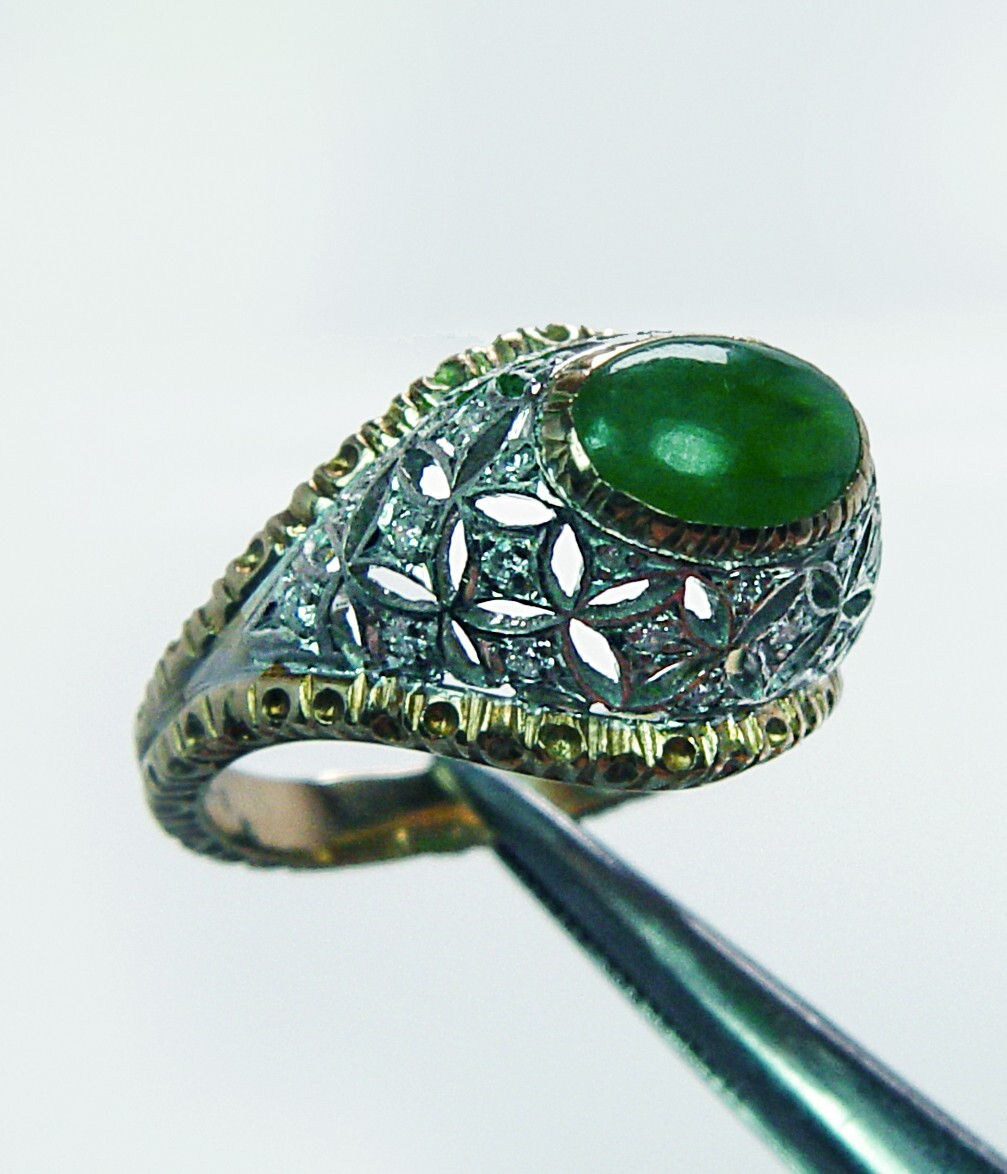 Vintage Jadeite Jade Diamond Ring 18K Gold Designer Buccellati Style