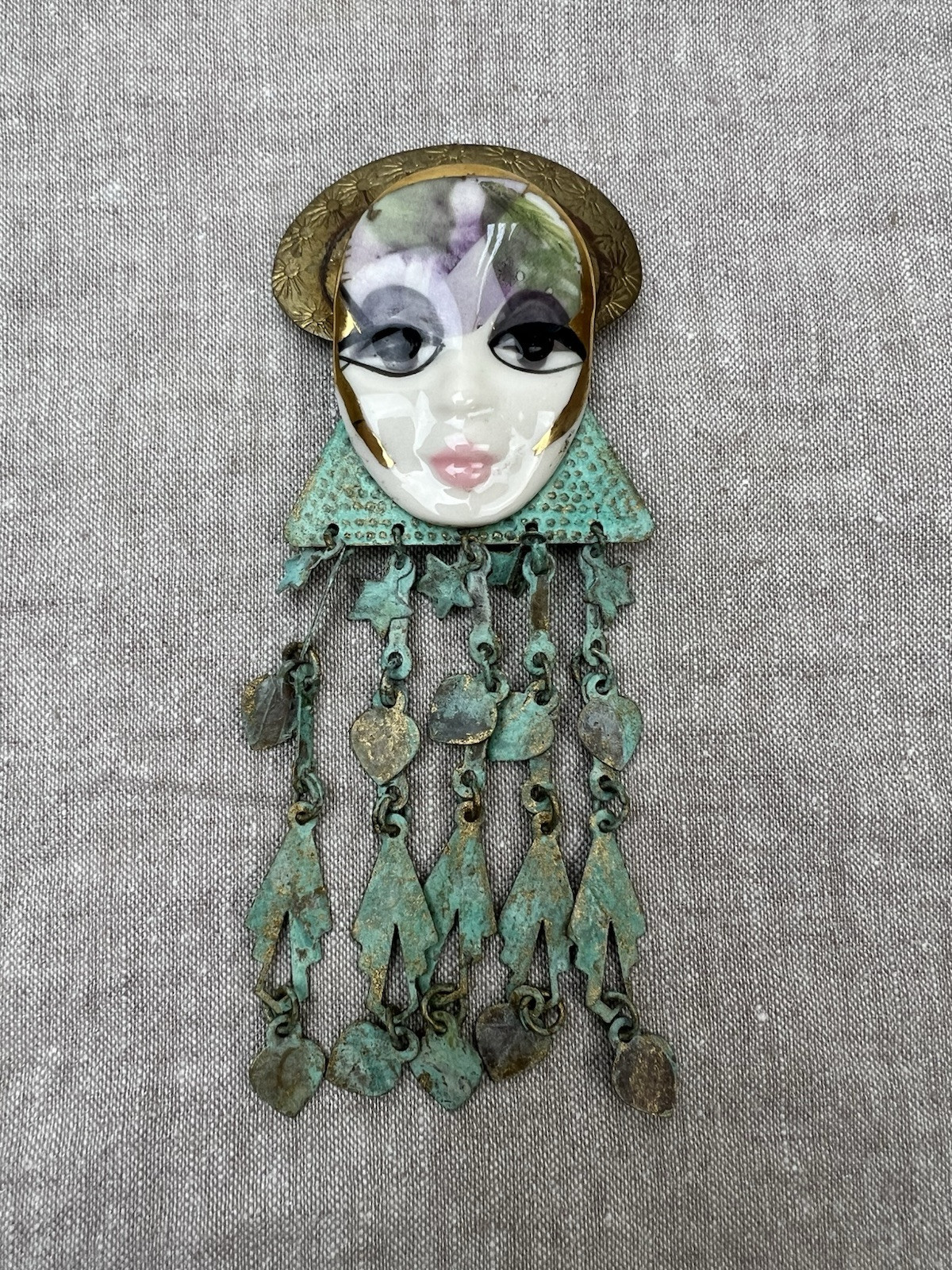 Vtg Gabriella Ceramic Face Art Brooch Verdigris Metal Dangle Fancy Lady Big Eyes