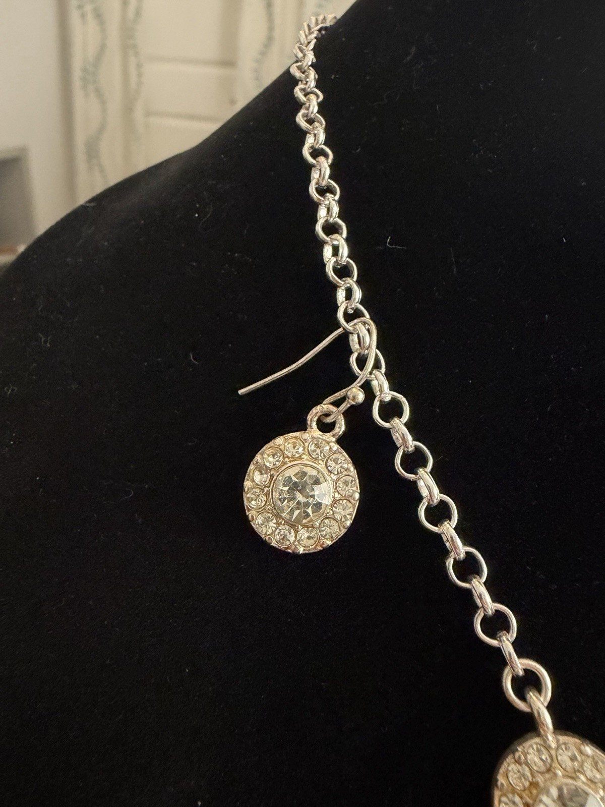 Vintage Silver Tone Clear Rhinestone Necklace & Dangle Earrings Set Adjustable