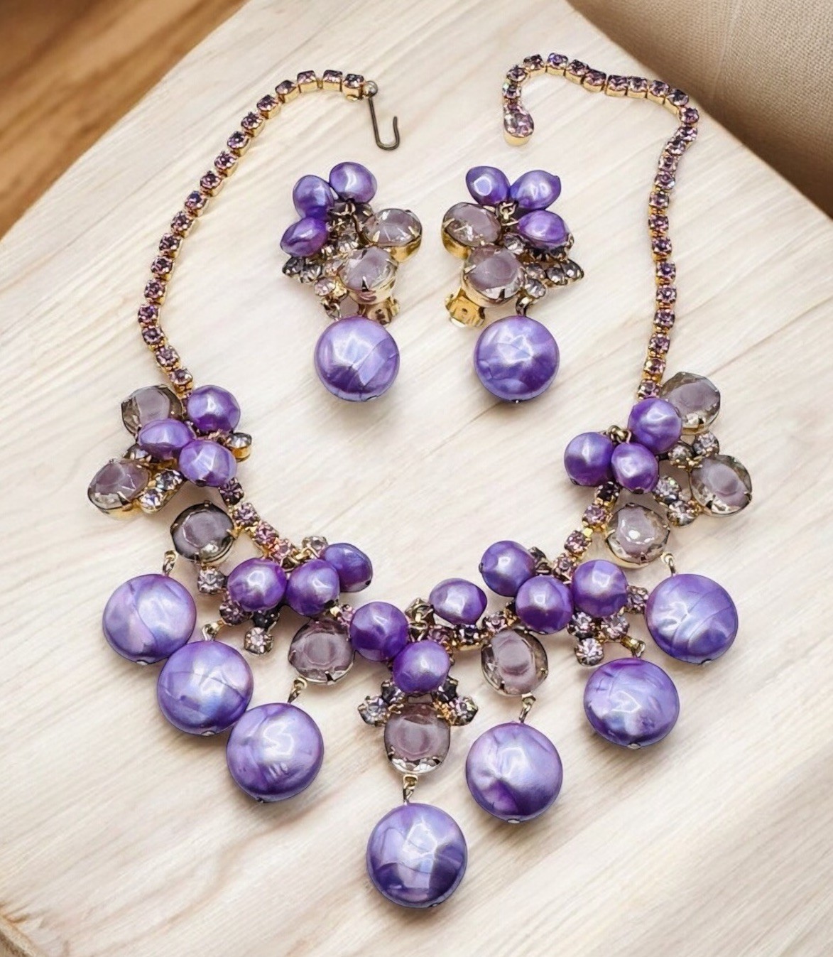 Vintage Juliana D&E Purple Rhinestone Pearl Necklace Earrings Set Book Piece