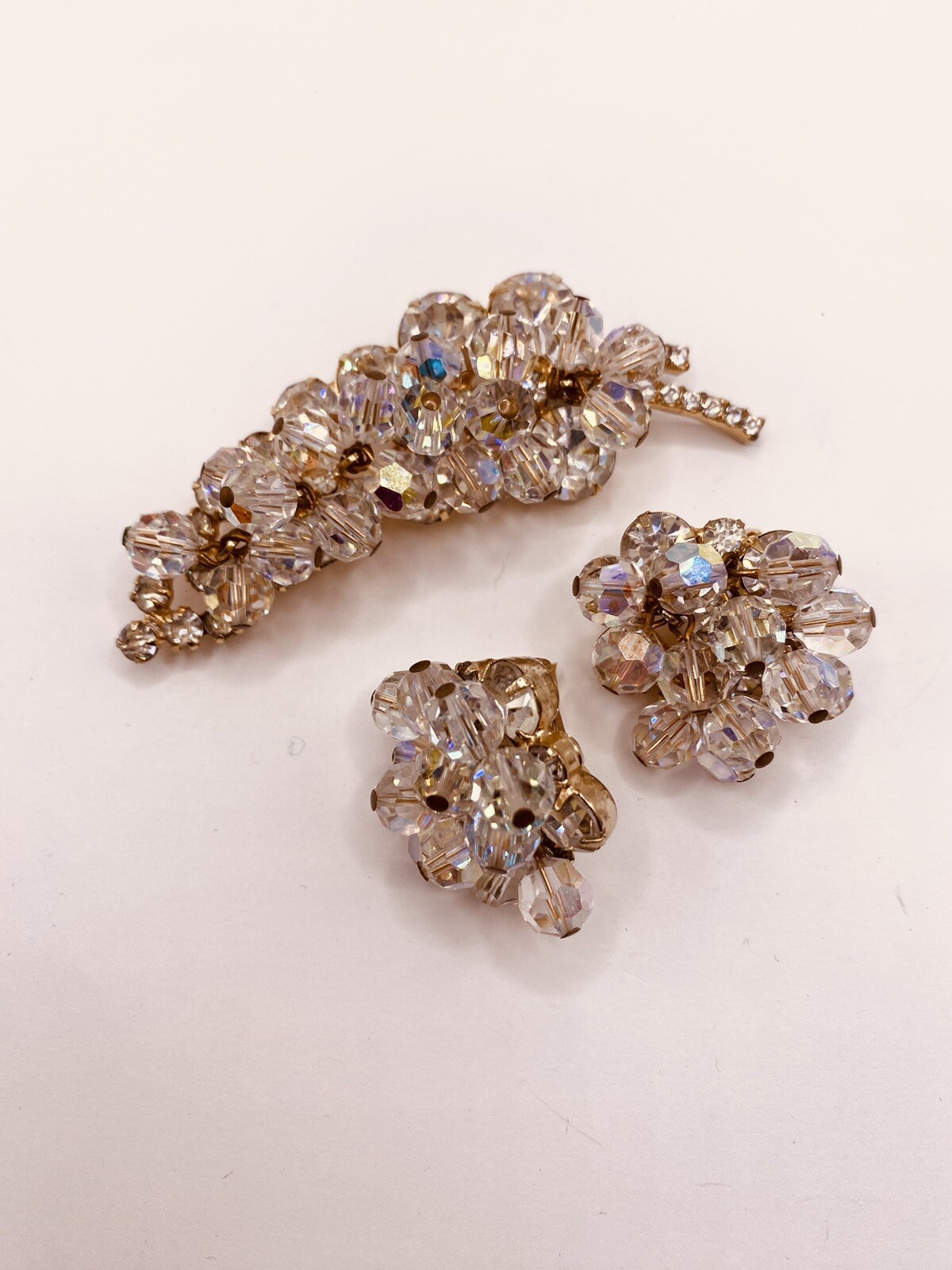 Vintage JULIANA D&E Pin and Earrings With Aurora Borealis Rhinestones BOOK PIECE