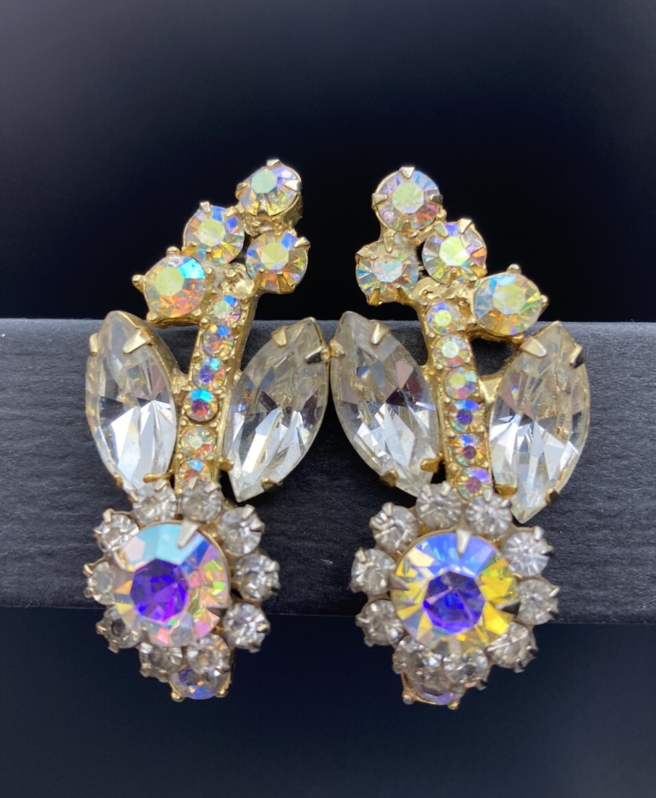 JULIANA D&E Book Piece AB Rhinestone FLOWER Shape CLIMBER Clip Earrings Ref 4724
