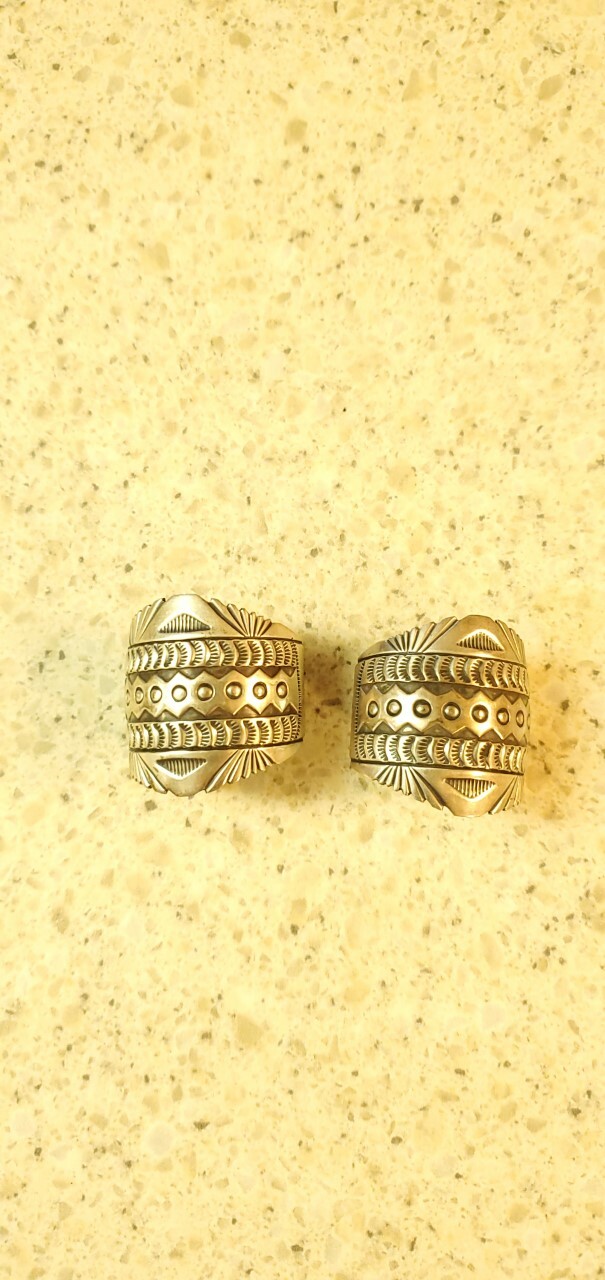 NAVAJO STERLING SILVER EARRINGS – CLIP ON-HANDMADE 1 1/4 INCH ( x)