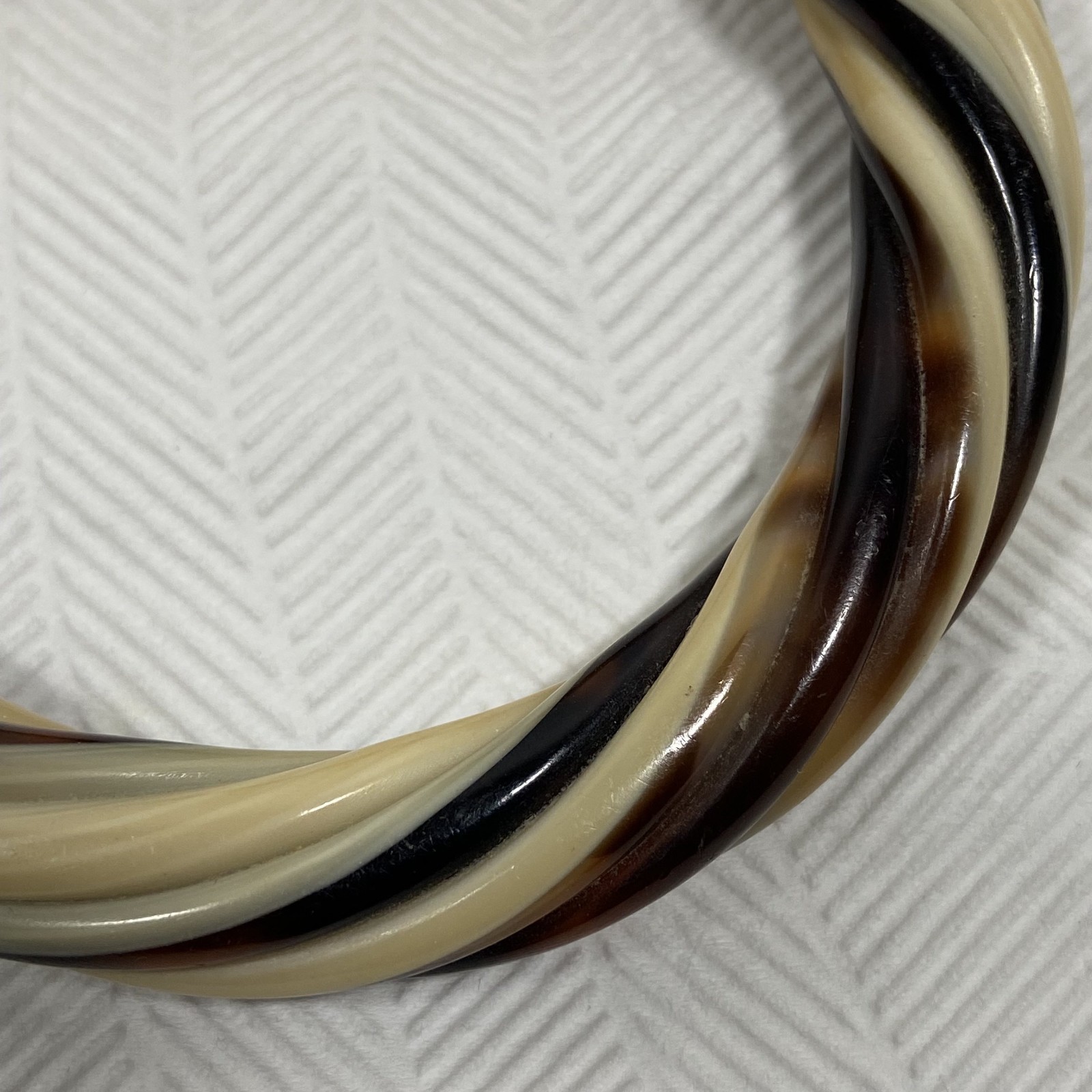 Lea Stein Paris Brown Cream Black Twisted Knot Plastic Acetate Cellulose Bangle