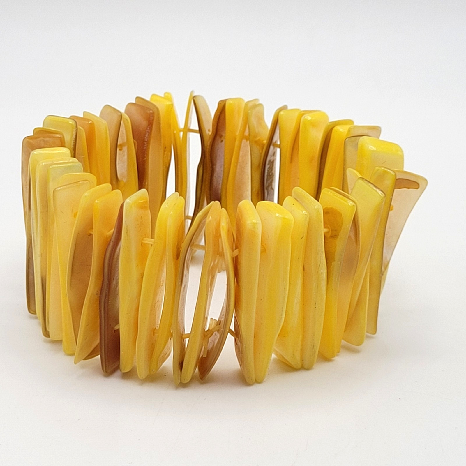 Yellow Cream Lip MOP Shell Slice Spike Accordion Chunky Vintage Stretch Bracelet