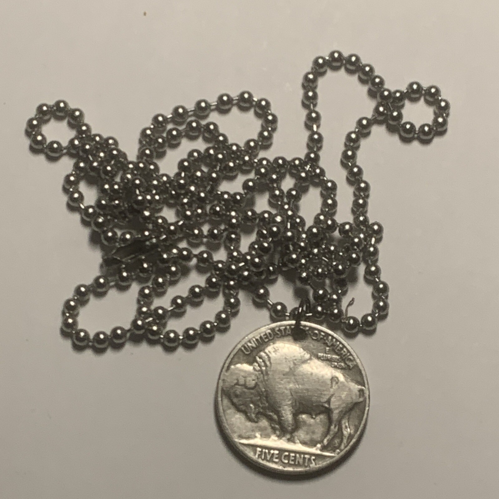 Antique – Random Date – Buffalo Nickel Necklace Chief Coin Pendant Great Gift ?