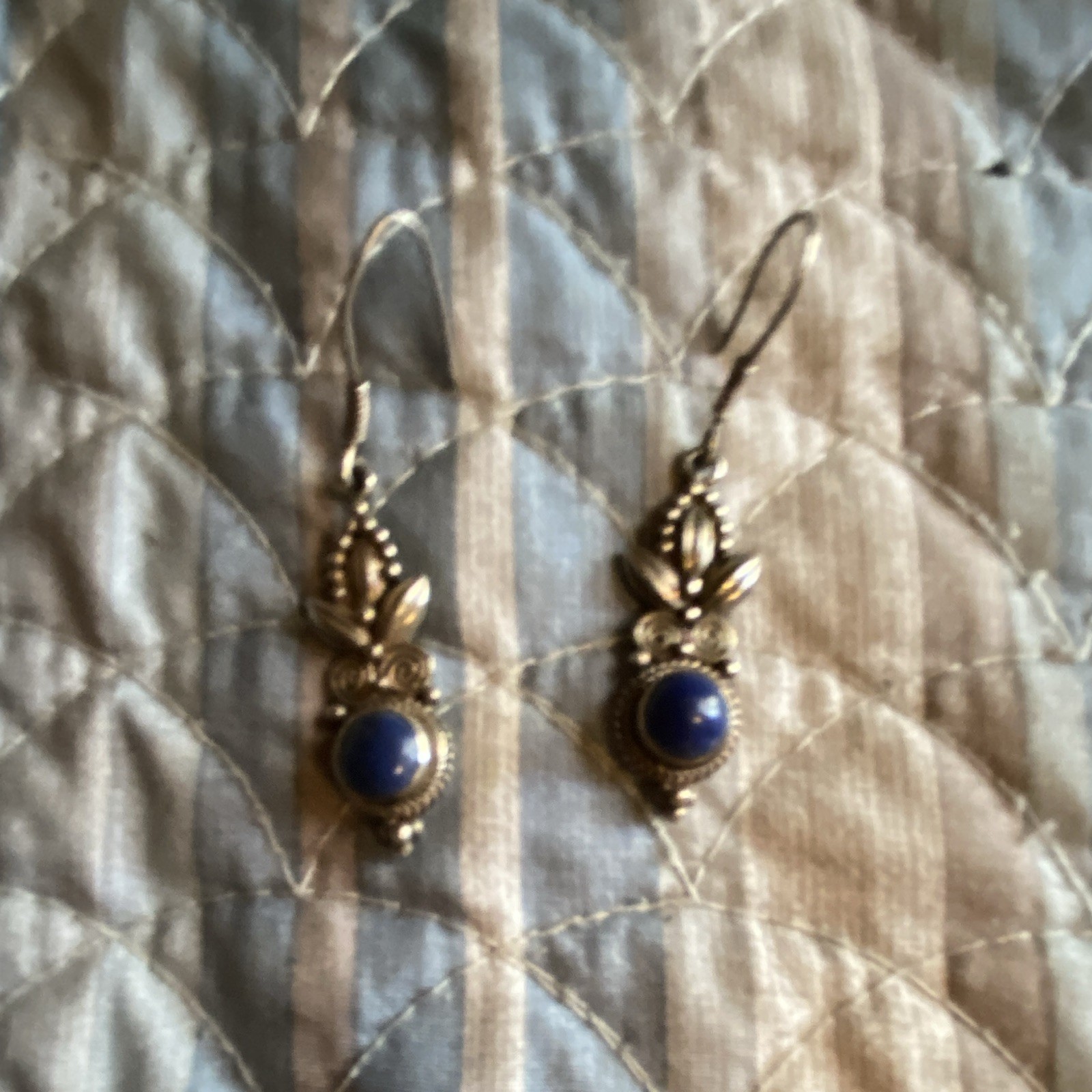 Sterling Silver With Blue Lapis Lazuli