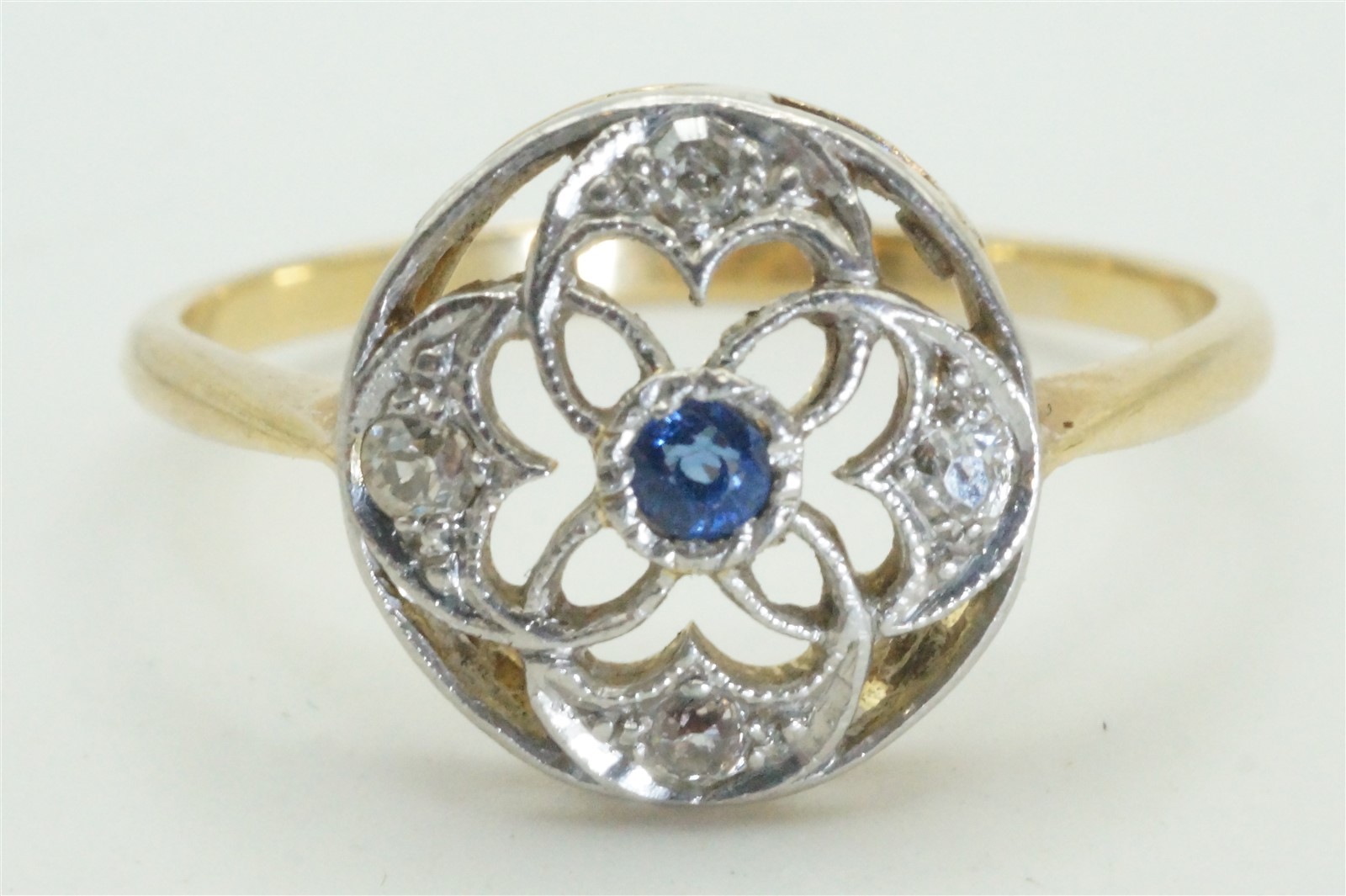 PRETTY ANTIQUE ENGLISH 18K GOLD DIAMOND SAPPHIRE RING c1930 NO RESERVE