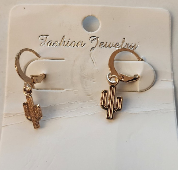 Cactus Pierced Earrings – Gold Colored