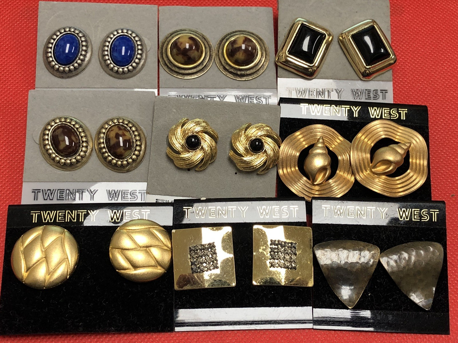 VTG TWENTY WEST NOS GOLD SILVER COLORED FAUX STONE & METAL STUD EARRINGS