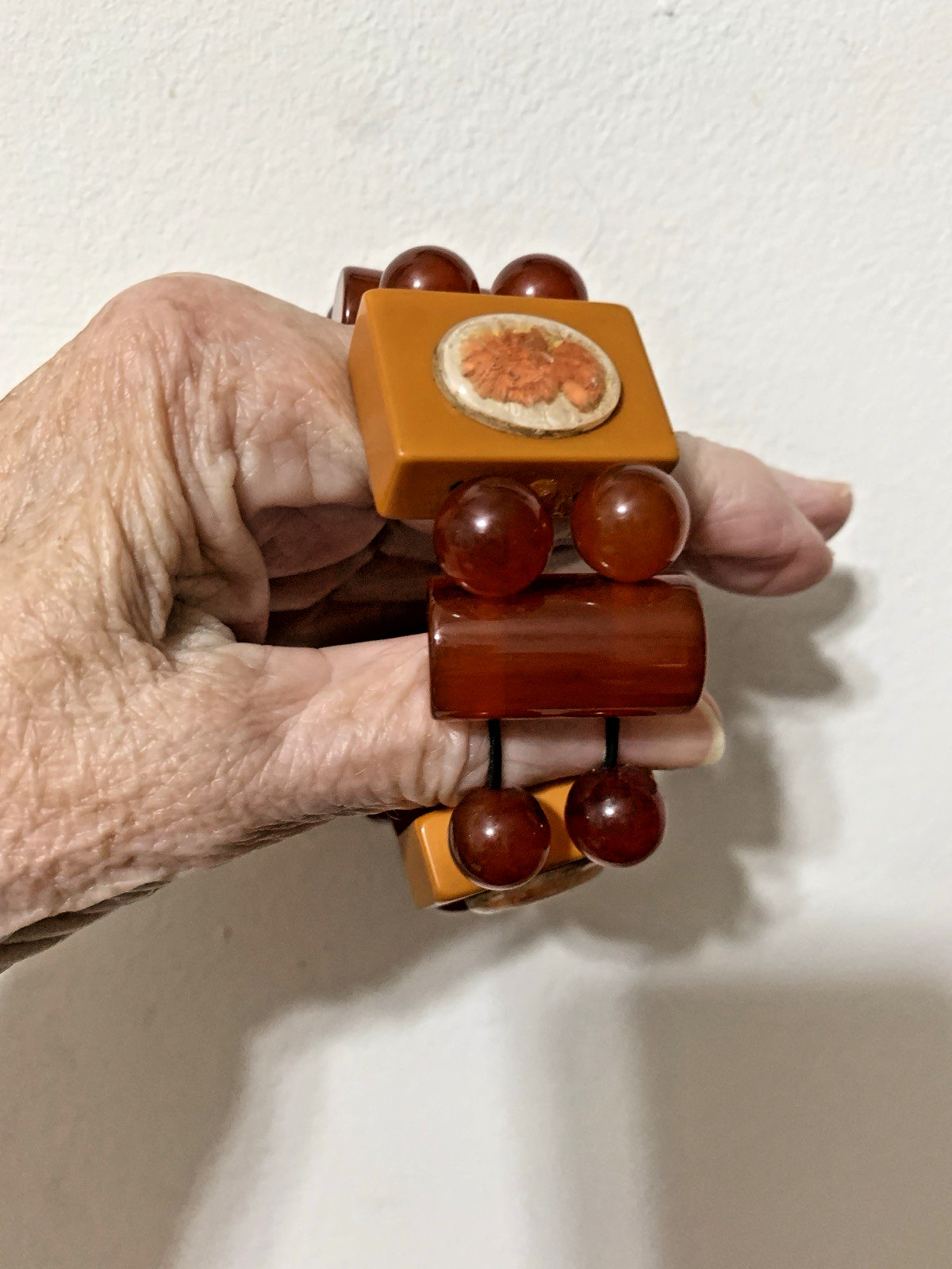 Chunkey Bakelite Stretch Bracelet, Marblebeads,Butter Scotch,Cherry Amber Color