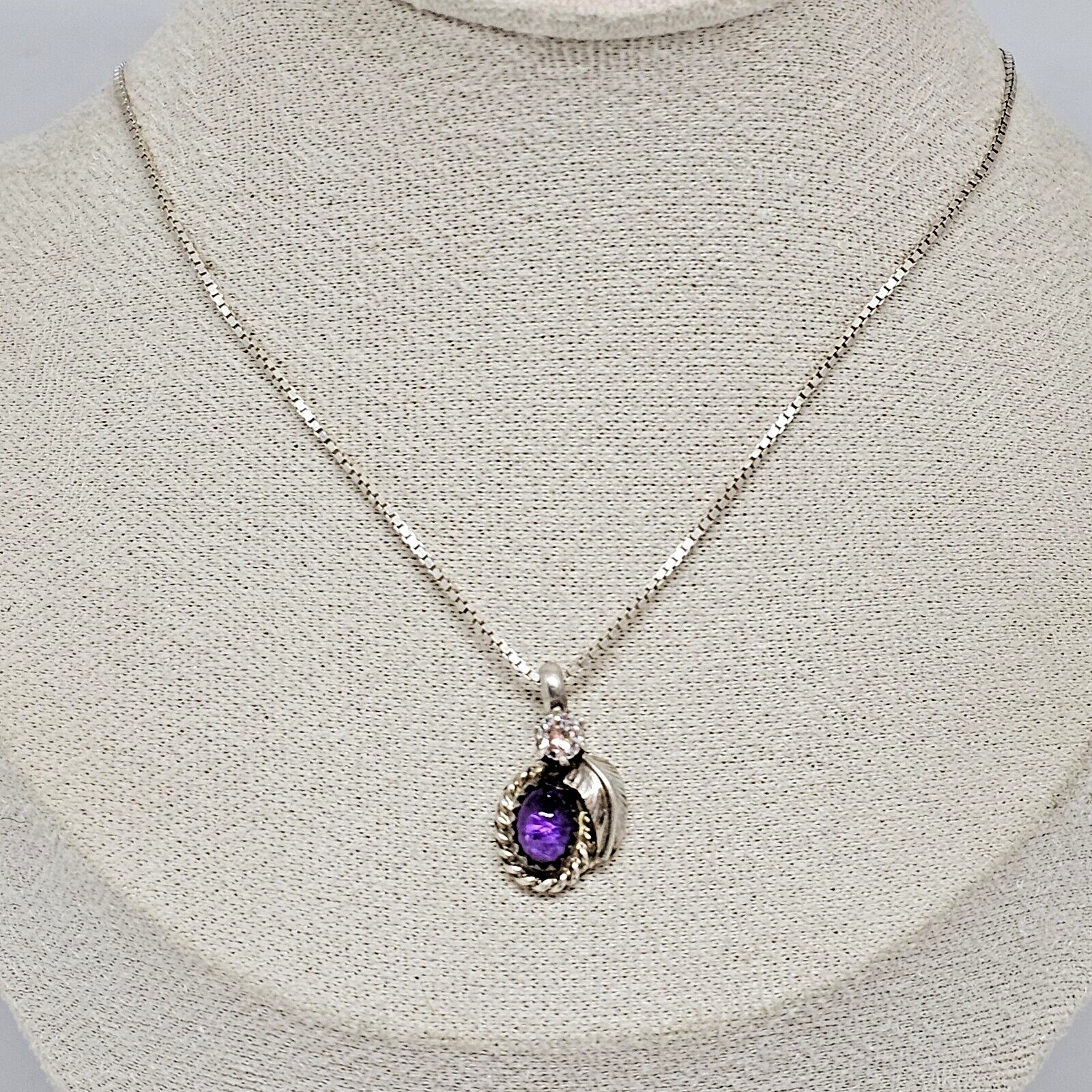 BB 925 Sterling Silver – Amethyst & Cubic Zirconia Pendant Chain Chain Necklace