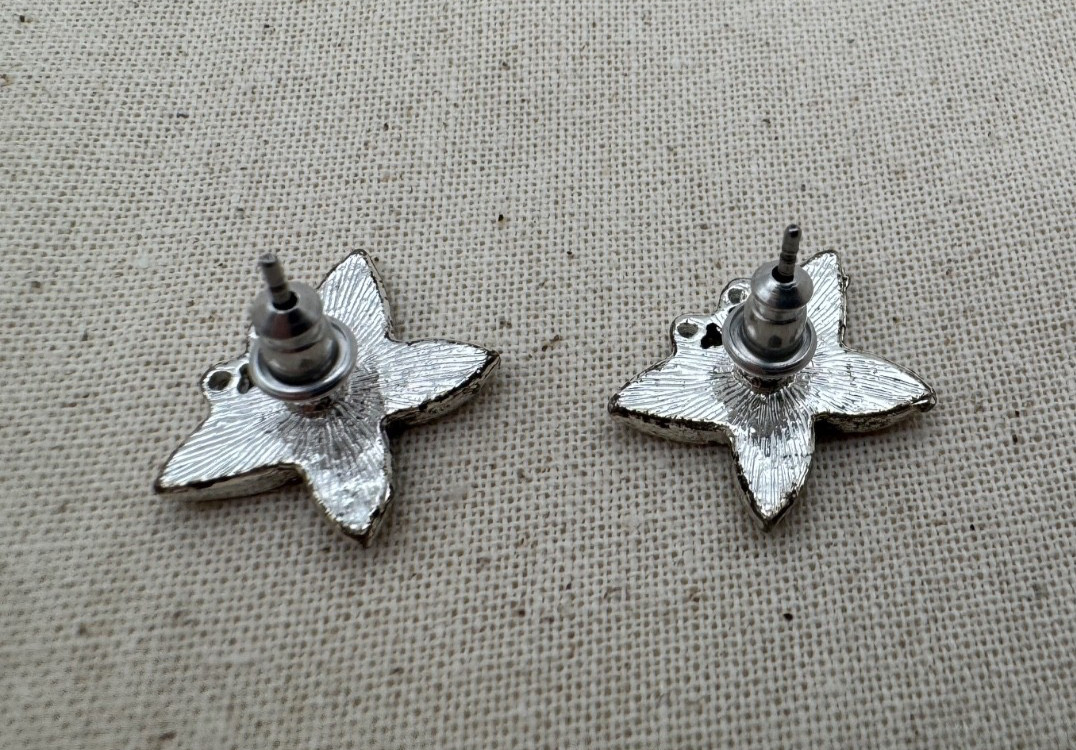 Vintage Marcasite Butterfly Small Stud Earrings Silver Tone Pierced Unbranded