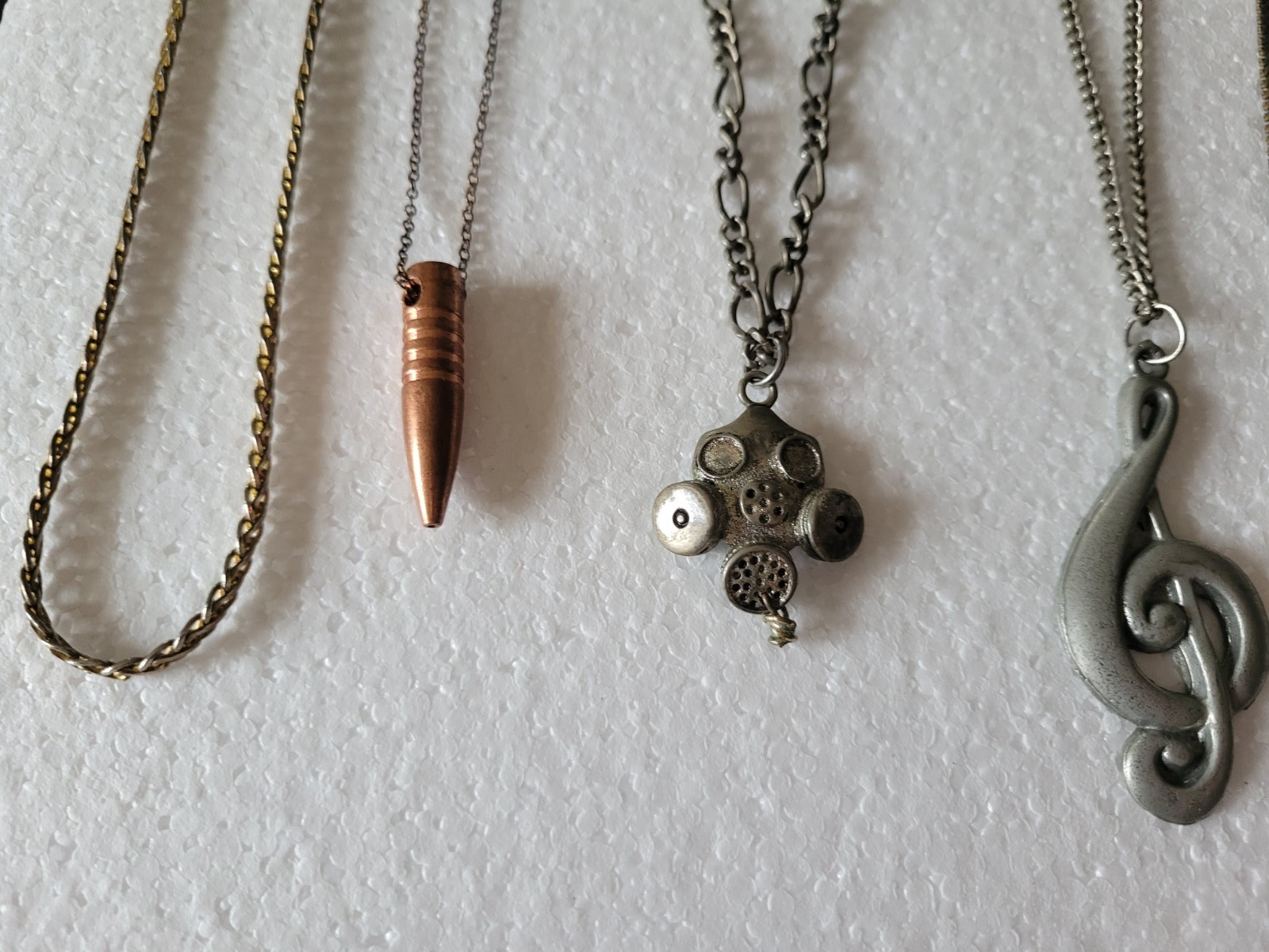 Lot 14 Vintage Jewelry Necklaces Bullet Treble Clef Steam Punk Silver/Gold Tone