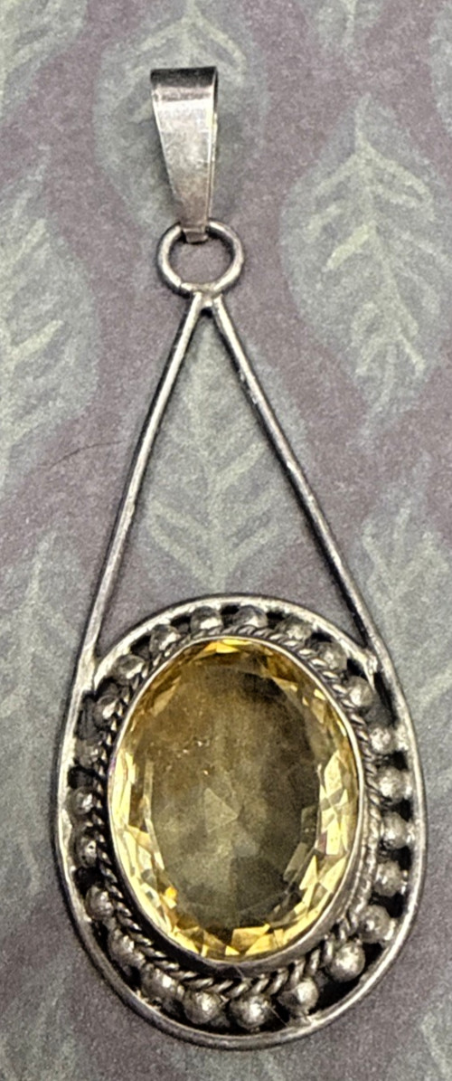 Vintage 925 Sterling Silver Citrine Oval Drop Pendant 15mm x 19mm 8.5g