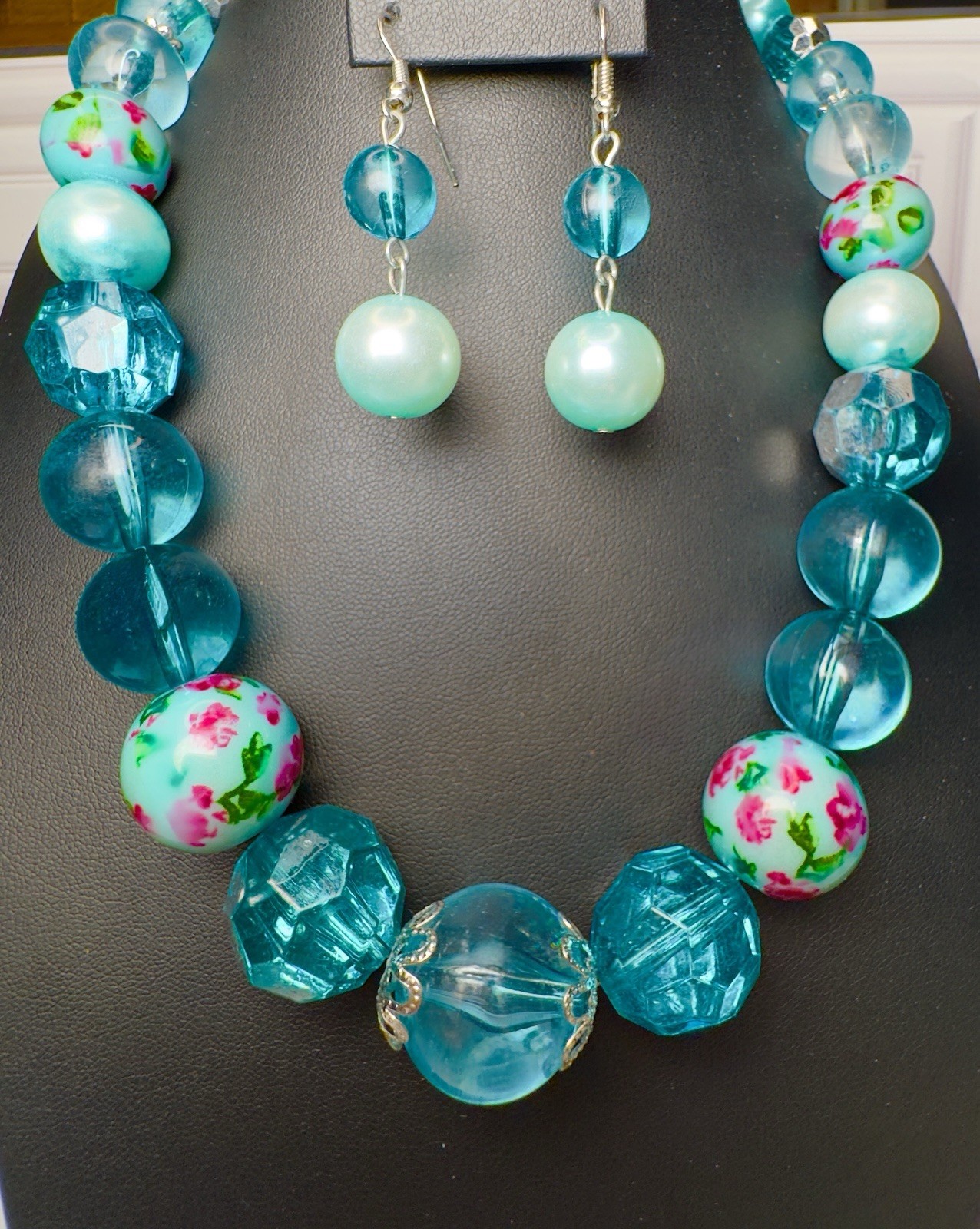 Vintage Blue Necklace And Earrings Floral Beads Pierced Set 20 Inches Adjust