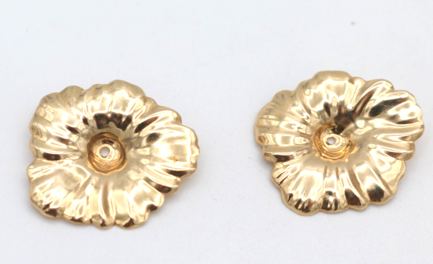 VTG Narco 14K Yellow Gold Flower Design Stud Earrings Jackets Flower Pedal 1.58g