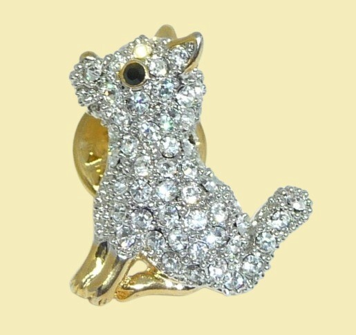 Vintage Landau Gold Tone Crystal Rhinestone Terrier Dog Pin USA SELLER