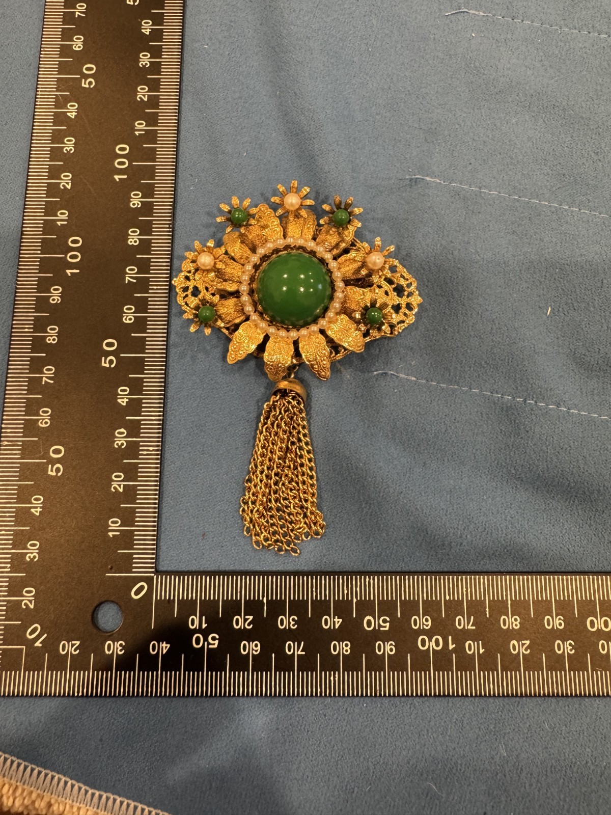 Vintage gold tone faux jade dangle chain tassel designer runway brooch pin