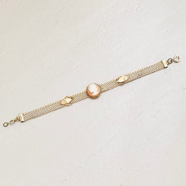 Vintage Carved Cameo Goldtone Victorian Revival Mesh Retro Classic Bracelet