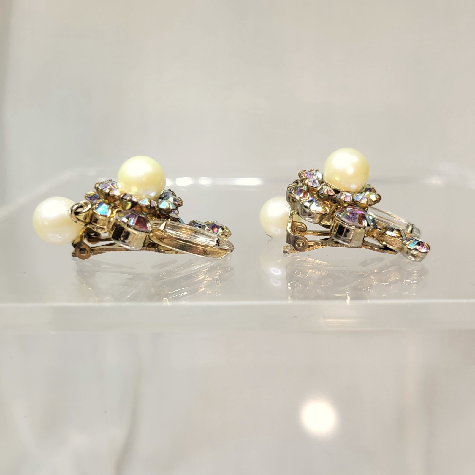 Juliana D&E Faux Pearl Bead AB Rhinestone Brooch Earring Book Piece Vtg Heirloom