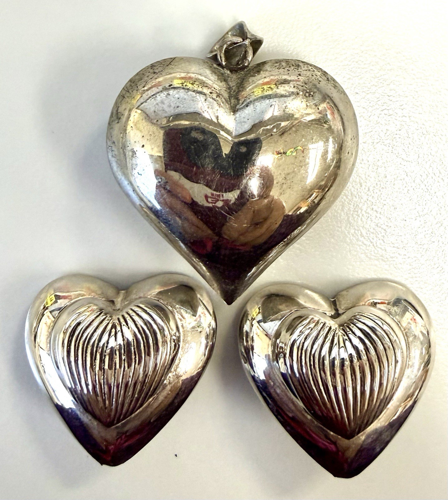 Vintage Silver Tone Puffed Heart Pendant Clip Earrings Set Modernist Statement
