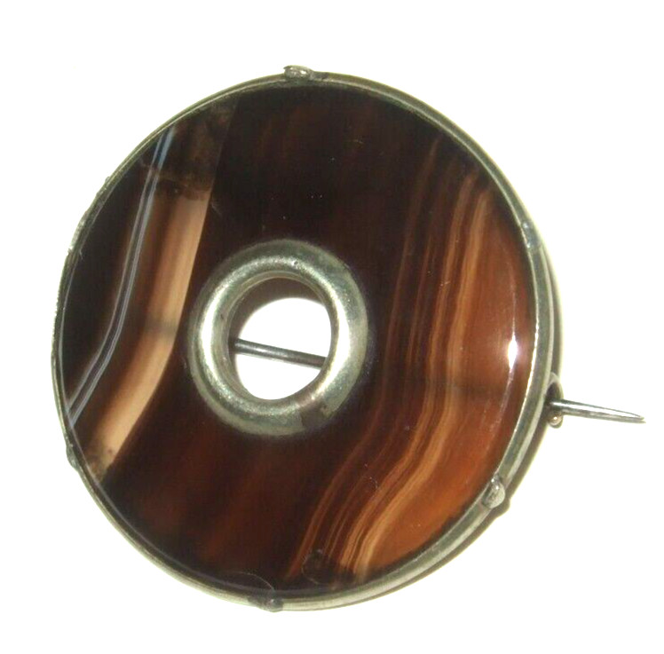 Scottish Agate Pin Estate Jewelry from United Kingdom