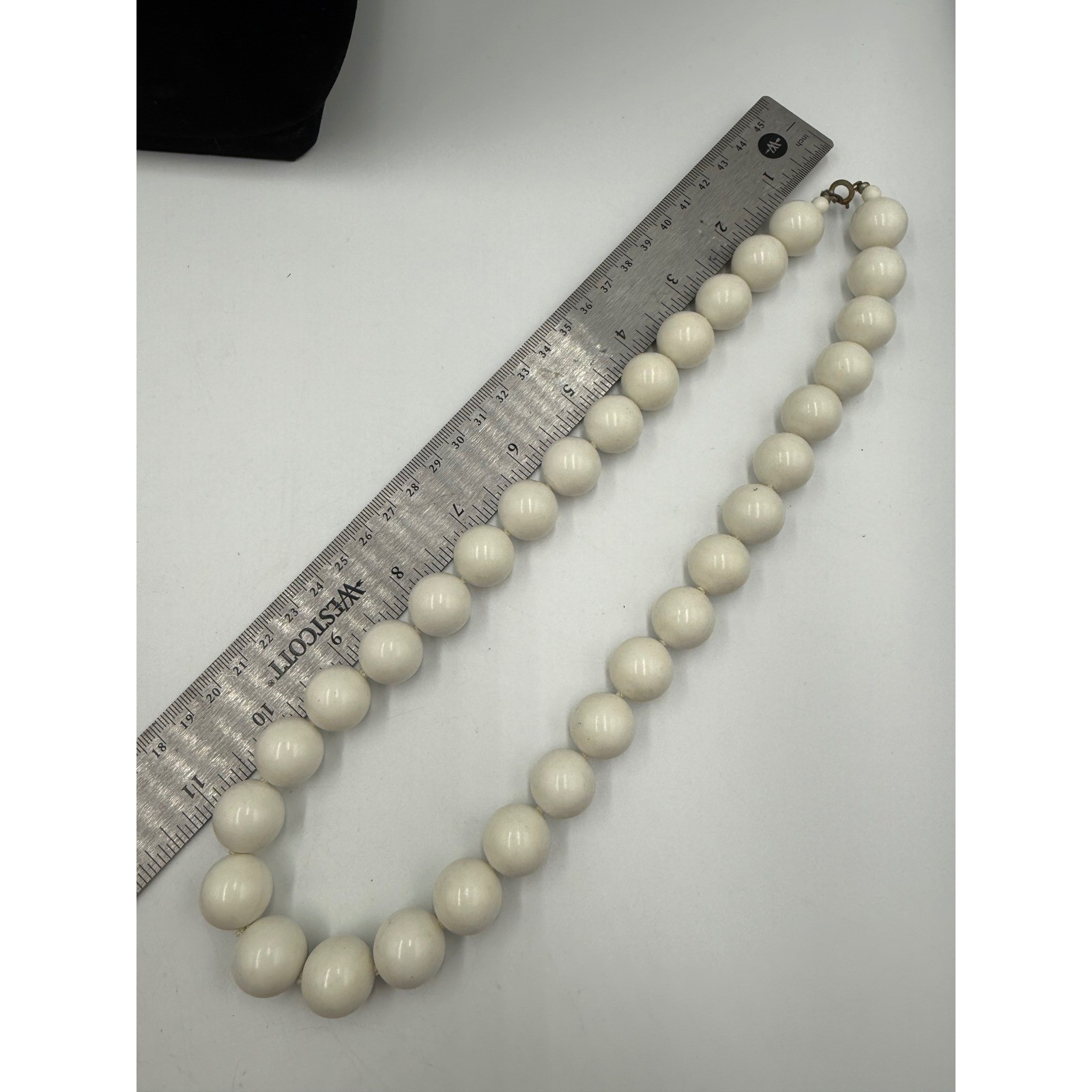 Vintage White Round Bead Statement Necklace Large Polished Beads 18 Inch