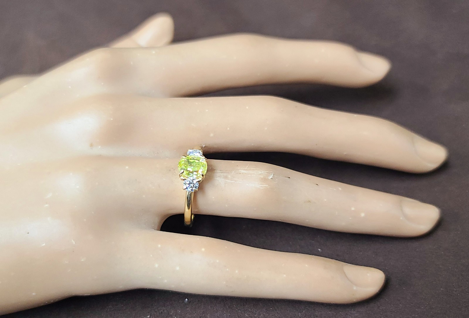 14k Yellow Gold Ring 1.01CT.Natural Fancy Intense Yellow Diamond Oval GIA CERT