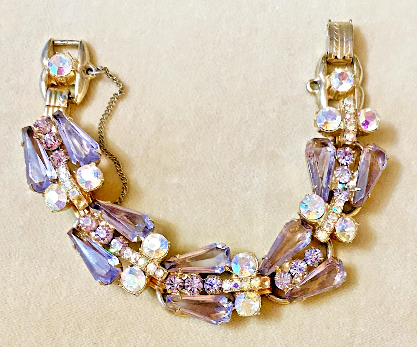 JULIANA D&E LAVENDER PENTAGON Bracelet w/ Borealis Pittman Book Piece Pg 221
