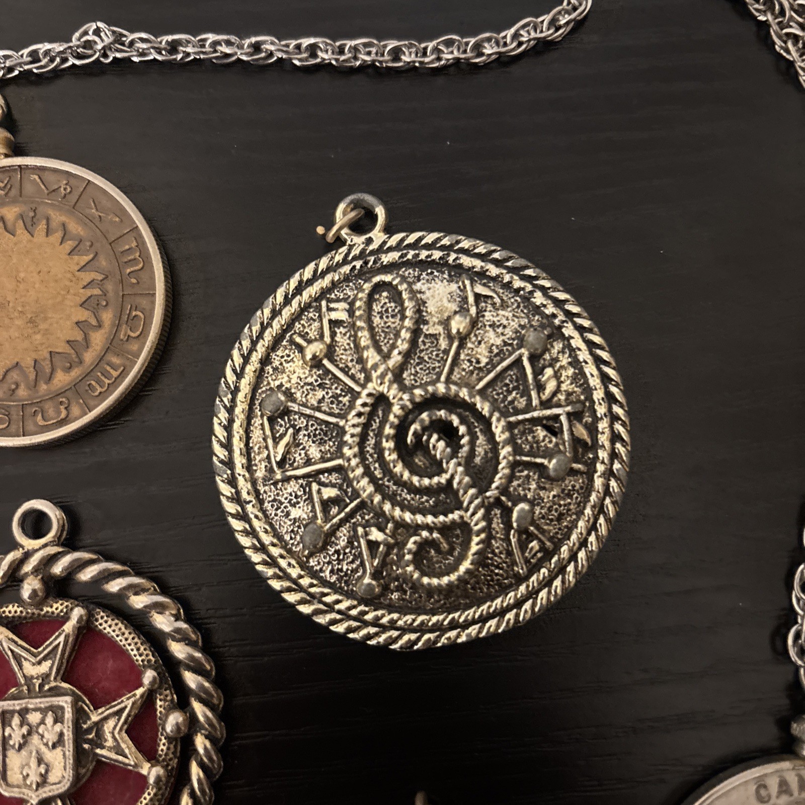 Lot Of Pendants – Metal Collection – Various Kinds – Cool Collection