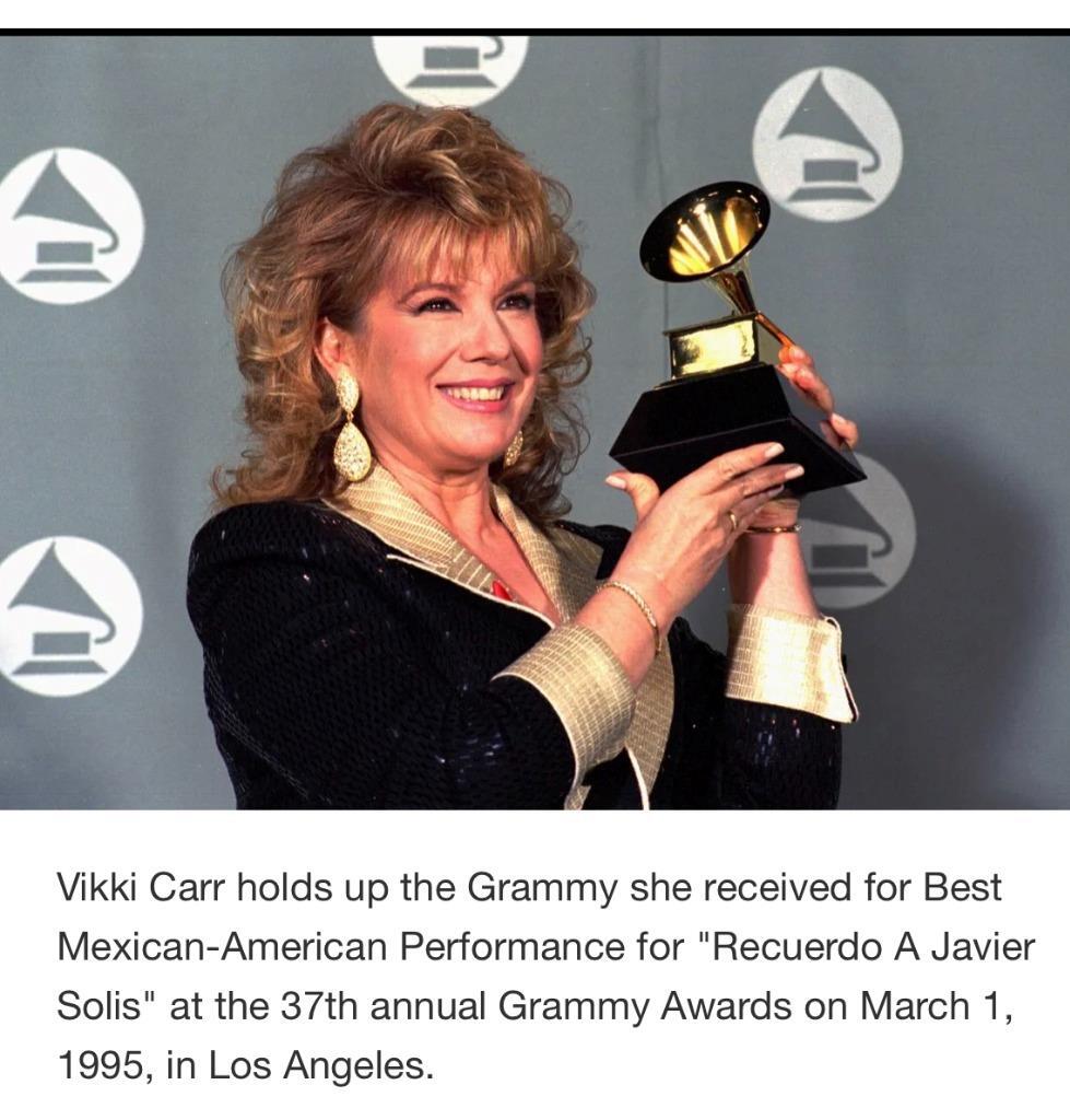 Vikki Carr Pair Of Bracelets Rhinestone Silver Certificate Of Authenticity