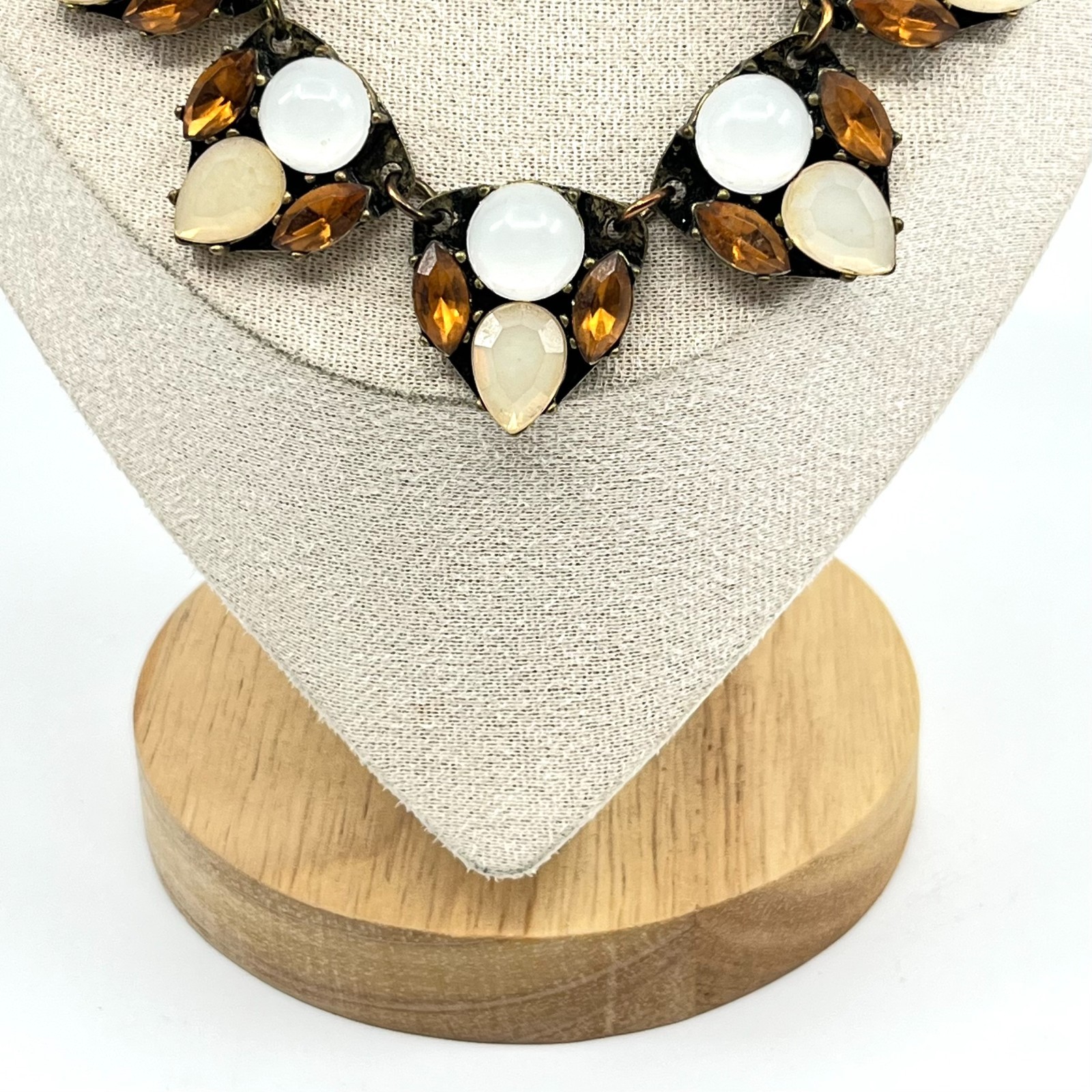 VTG Antique Gold Tone Multi-Stone Statement Collar Necklace Amber Cream White