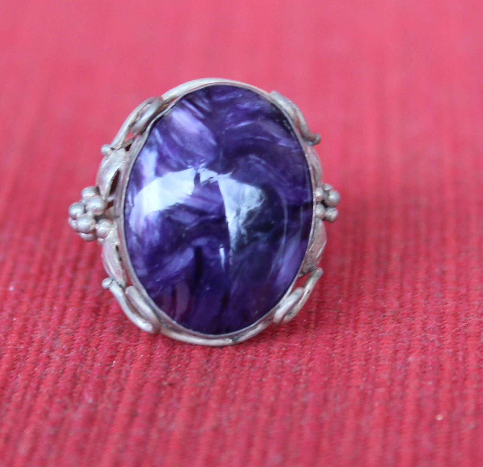 Vintage 925 Silver Ring Sugilite Cabachon Size 7 l/2