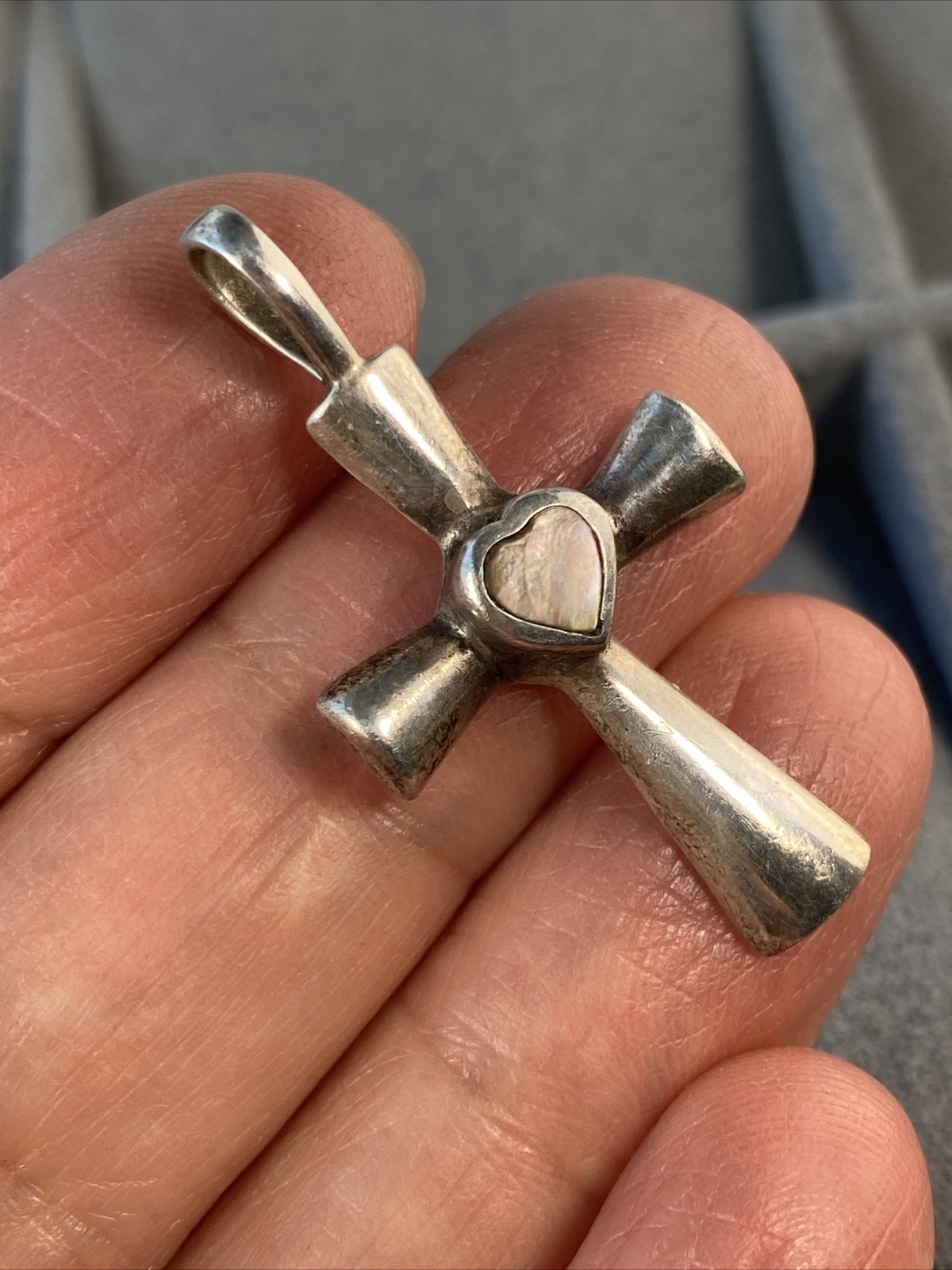 Vintage Cross Pearl Heart Estate Fine Jewelry Pre-owned Sterling Silver