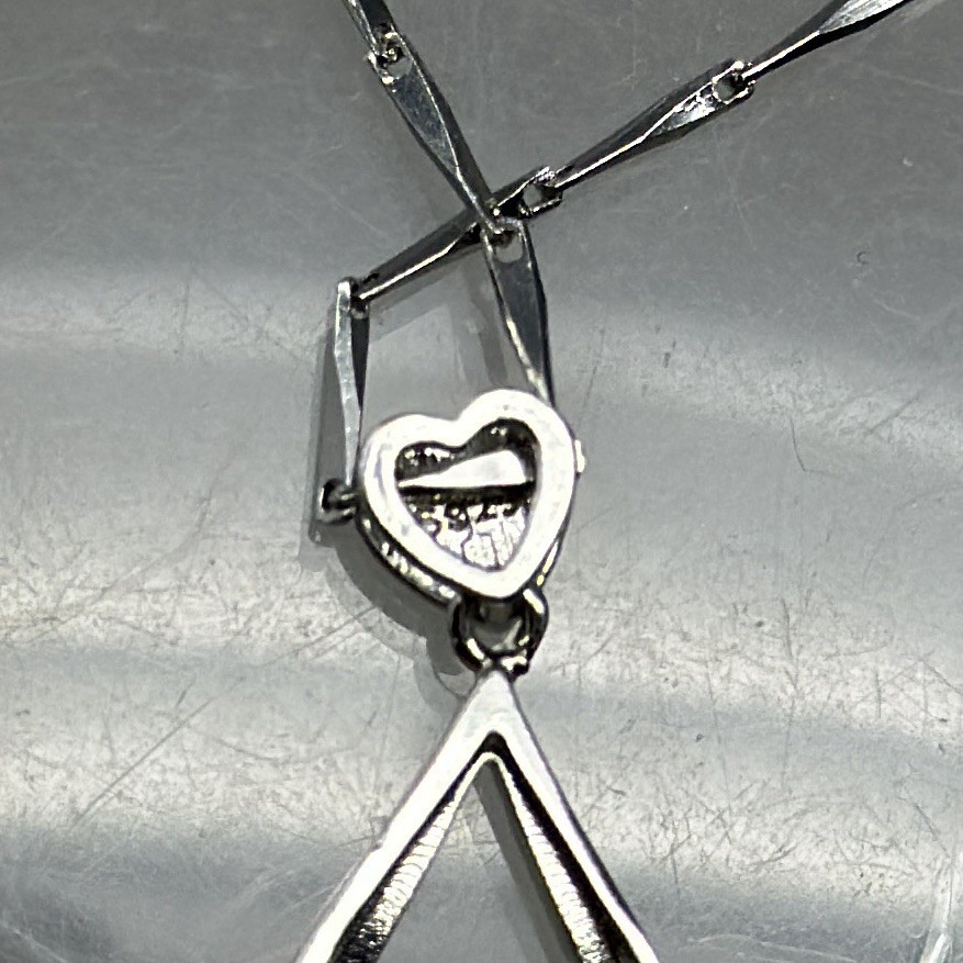 Vintage 925 Sterling Silver Love Drop Dancing Solitaire Crystal Pendant Necklace