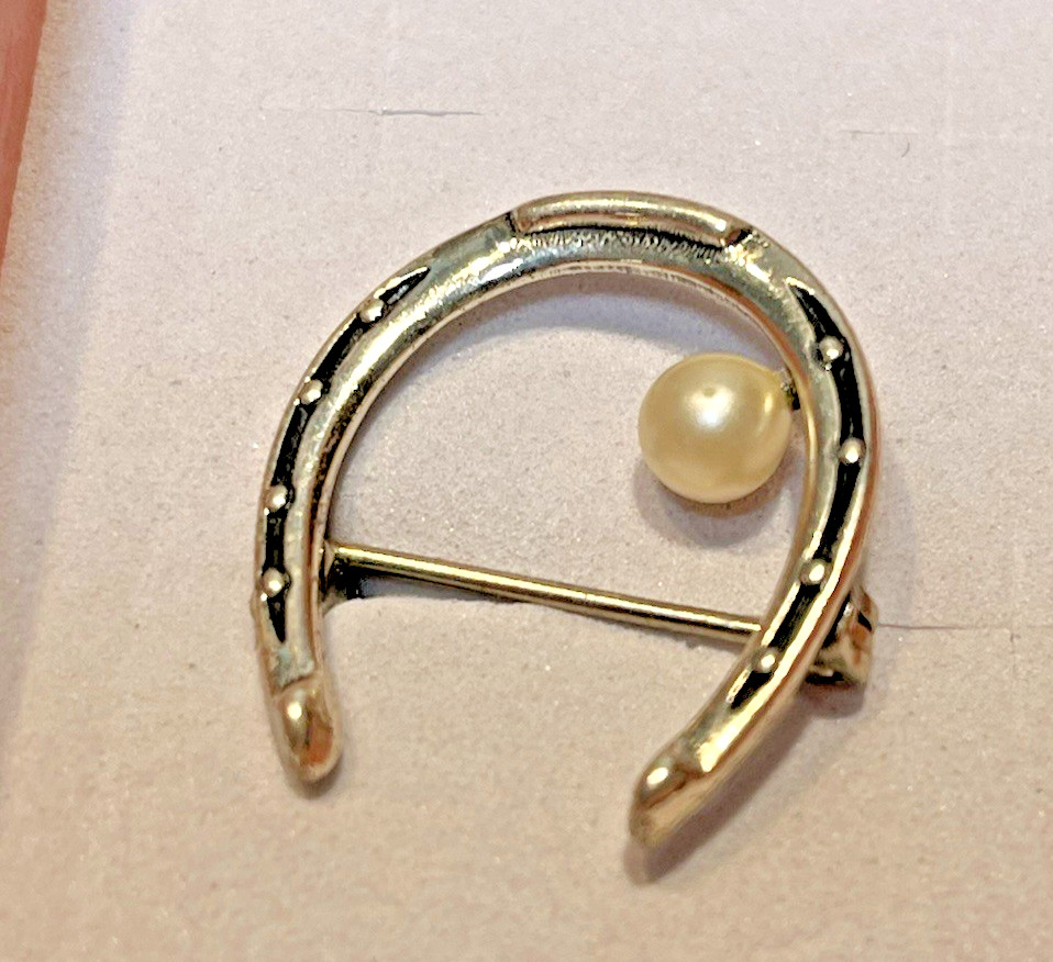 Vintage Sterling Silver 925 BEAU Craft Lucky HorseShoe & Pearl Brooch 7/8″ Tall