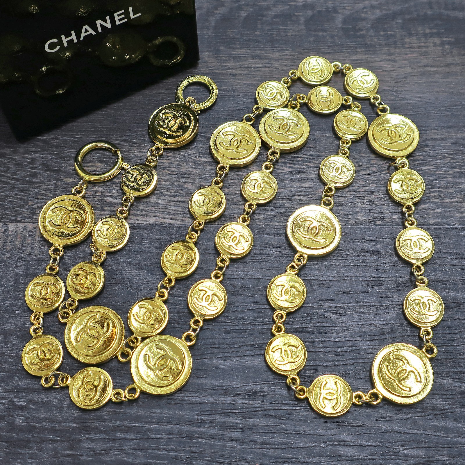 CHANEL Gold Plated CC Logos Vintage Coin Chain Necklace Pendant #1332c Rise-on