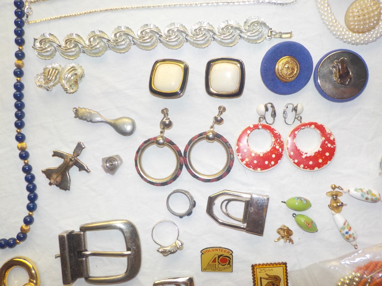 3 Lbs Mixed Lot Jewelry Vintage Wearable, Resell, Craft pieces Beads